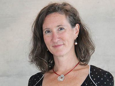 Bettina Gomer-Beacco — Version 4