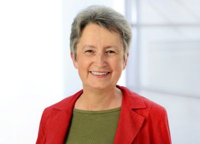Christine Walter Walder — Versión 1
