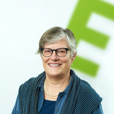 Esther Kündig-Albrecht — Version 1