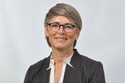 Susanne Hänni — Versão 2