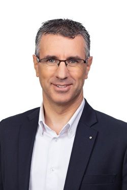 Gianluca Di Modica — Versione 2