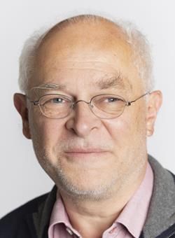 Benedikt Zäch — Versione 2