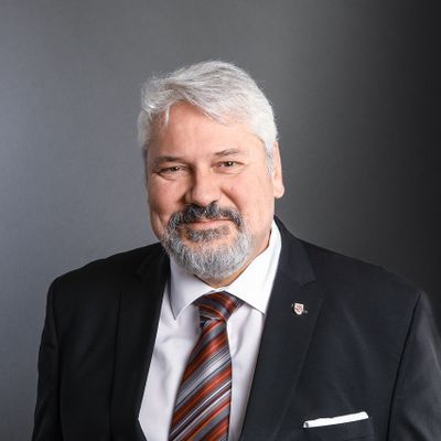 Michael Künzle — Versão 1