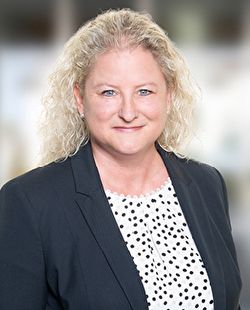 Mirjam Peter — Versiun 1