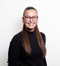 Xenia Bassi — Versiun 2