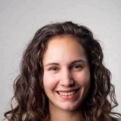 Laura Schöni — Version 1