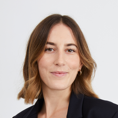 Carla Reinhard — Versione 2
