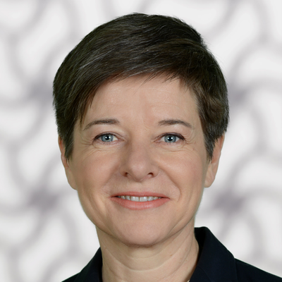 Claudia Nielsen — Version 2
