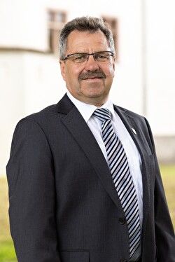 Stefan Löw — Version 1
