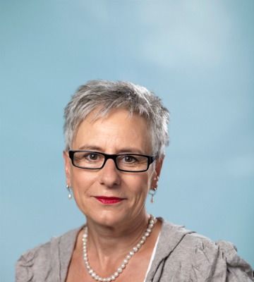 Christa Flückiger — Versione 1