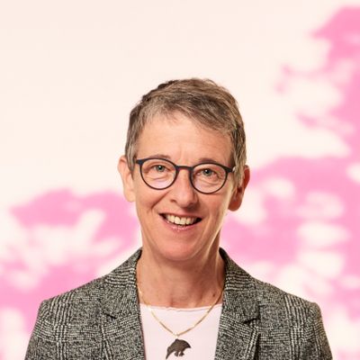 Denise Tschamper — Version 1
