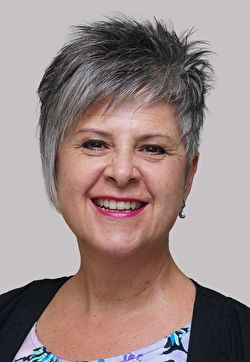 Katharina Morf — Versão 4