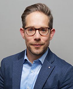 Philipp Wespi — Versiun 1