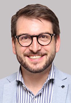 Dominic Erni — Version 4