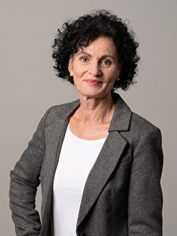 Silvia Taisch Dudli — Versão 1