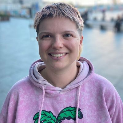 Ronja Rennenkampff — Version 2