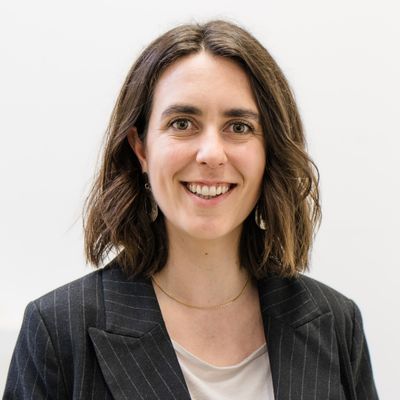 Mirjam Läderach — Version 1