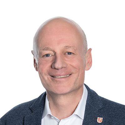 Stefan Leuthold — Version 1