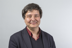 Luis M. Calvo Salgado — Version 3