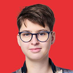 Polina Pavic Olenina — Versione 2