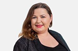 Nicole Krenger — Versão 1