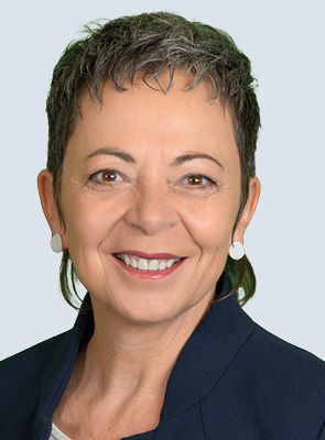 Lucia Lanz — Version 1