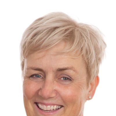 Monika Baumgartner — Version 1