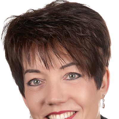 Jacqueline Felder — Version 1