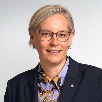 Susann Metzger — Version 1