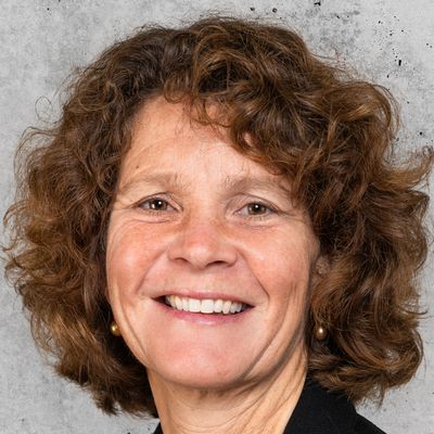 Stefanie Barben — Versiun 1