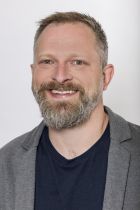 Simon Tschendlik — Version 1