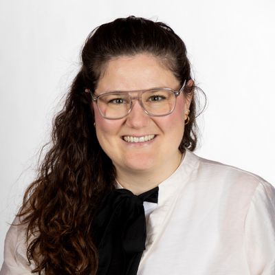 Jessica Brandenburger — Version 1