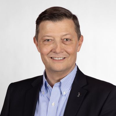 Niggi Daniel Rechsteiner — Version 2