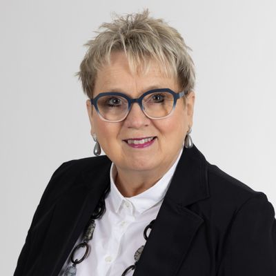 Silvia Schweizer — Version 2