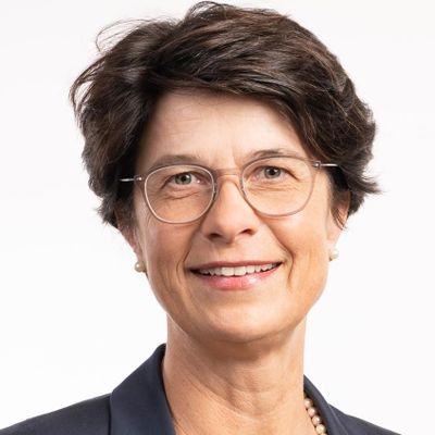 Ursula Zybach — Version 1