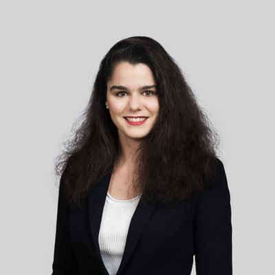 Estelle Revaz — Version 1