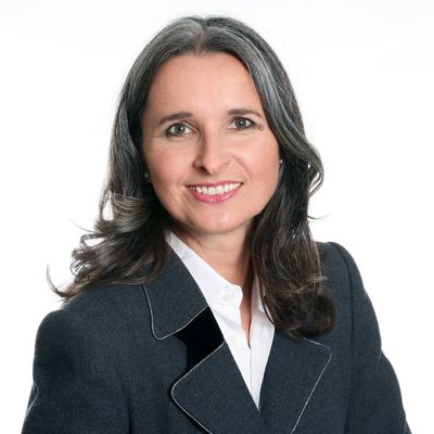 Yvette Estermann — Version 1