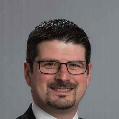 Yannick Buttet — Version 1