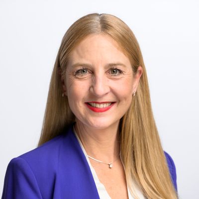 Katja Christ — Version 3