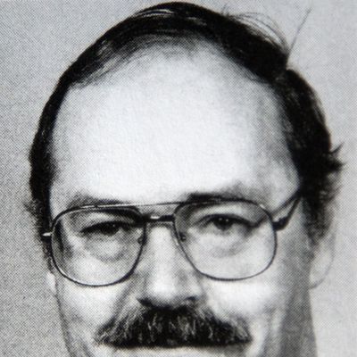 Luregn Mathias Cavelty — Version 1