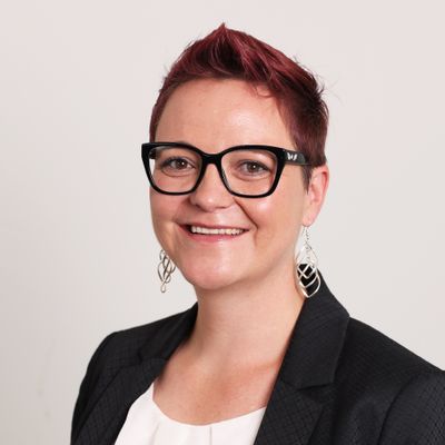 Stefanie Heimgartner — Version 1