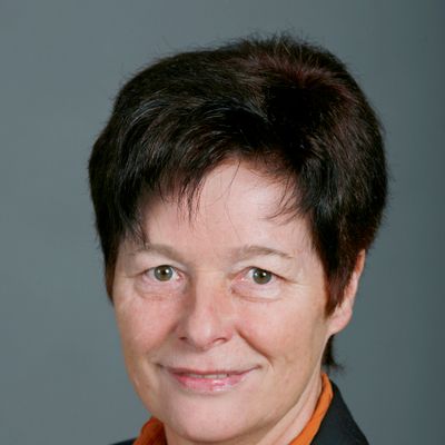 Elvira Bader — Version 1