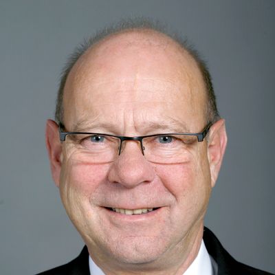 Marcel Scherer — Versiun 1