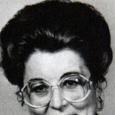 Lilian Uchtenhagen — Version 1