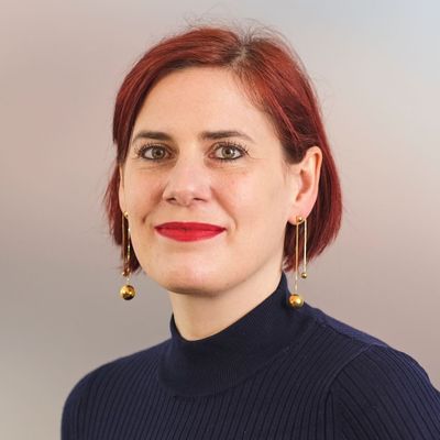 Sarah Küng — Versiun 1