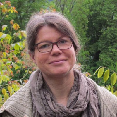 Nadine Landolt Rüegg — Version 1
