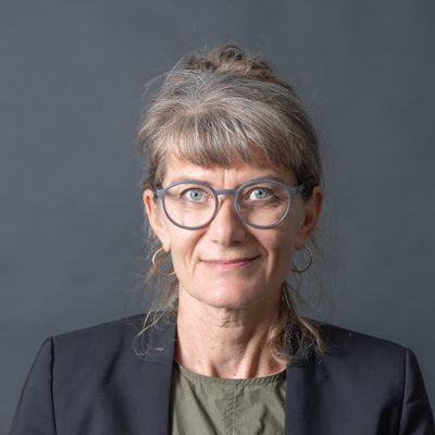 Caroline Huber — Version 1