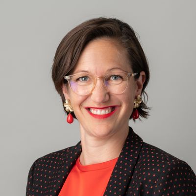 Nora Saratz Cazin — Version 2