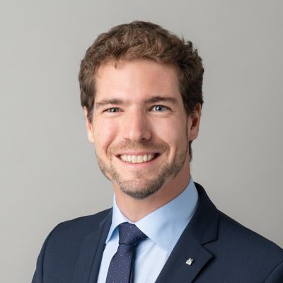 Tino Schneider — Version 1