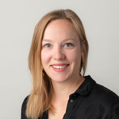 Nora Kaiser — Version 1